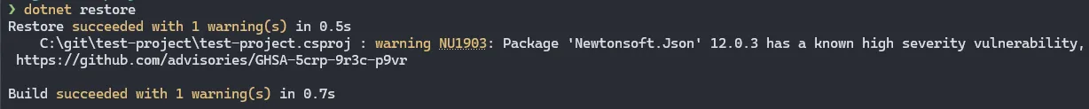 dotnet restore result with vulnerable package